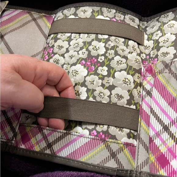 Thirty-One Fold-N-Go Brown Floral Design Tri Fold w/ Tie & Pocket Elastic - Picture 5 of 6